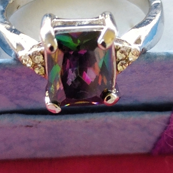 925 sterling silver Emerald cut Mystic topaz crystal ring - Picture 12 of 13